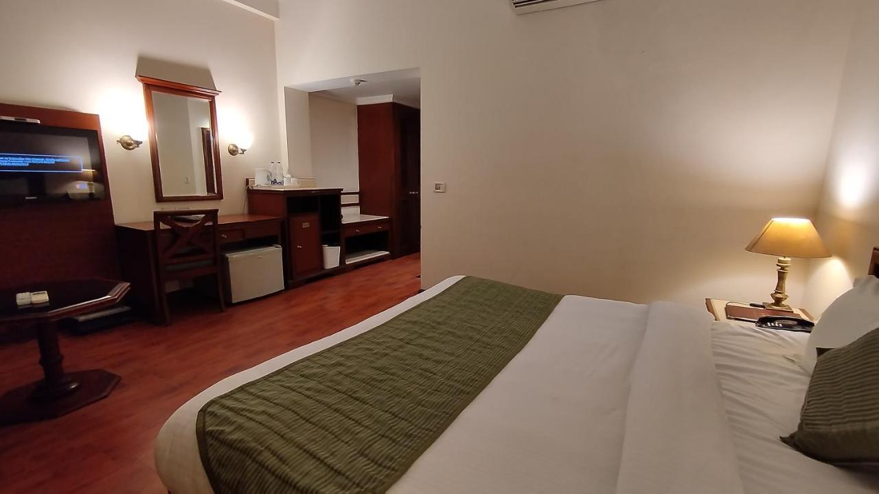 באטינדה Hotel Sepal מראה חיצוני תמונה