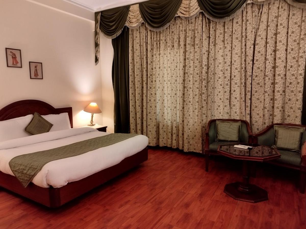 באטינדה Hotel Sepal מראה חיצוני תמונה