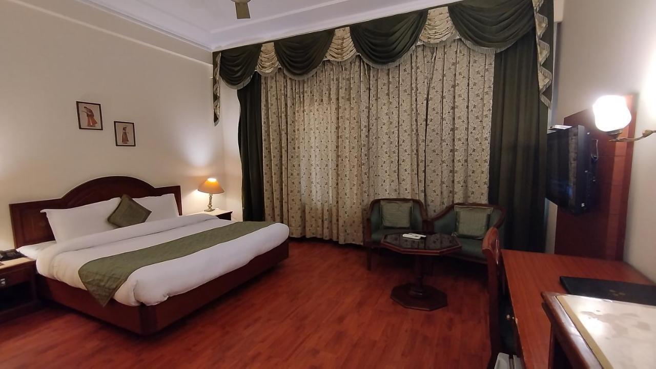באטינדה Hotel Sepal מראה חיצוני תמונה
