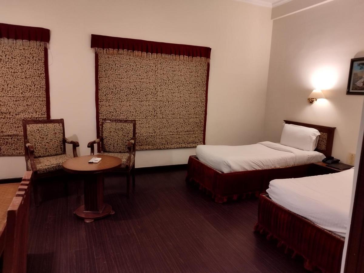 באטינדה Hotel Sepal מראה חיצוני תמונה