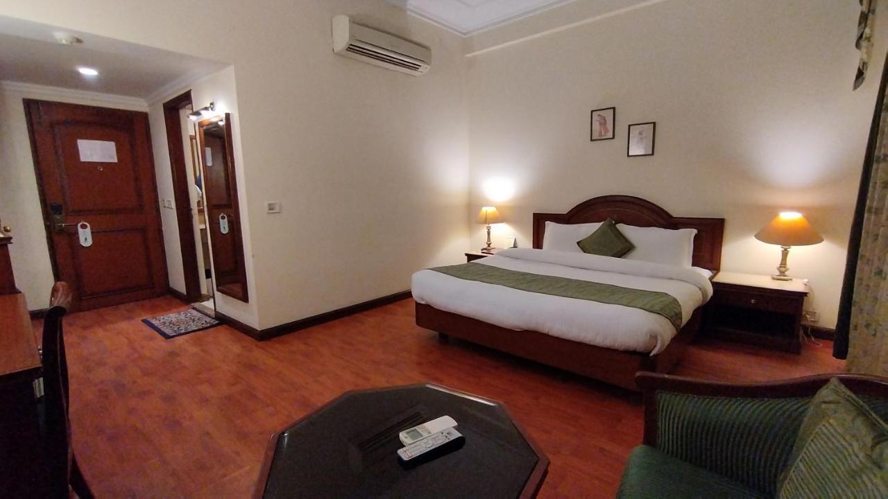 באטינדה Hotel Sepal מראה חיצוני תמונה